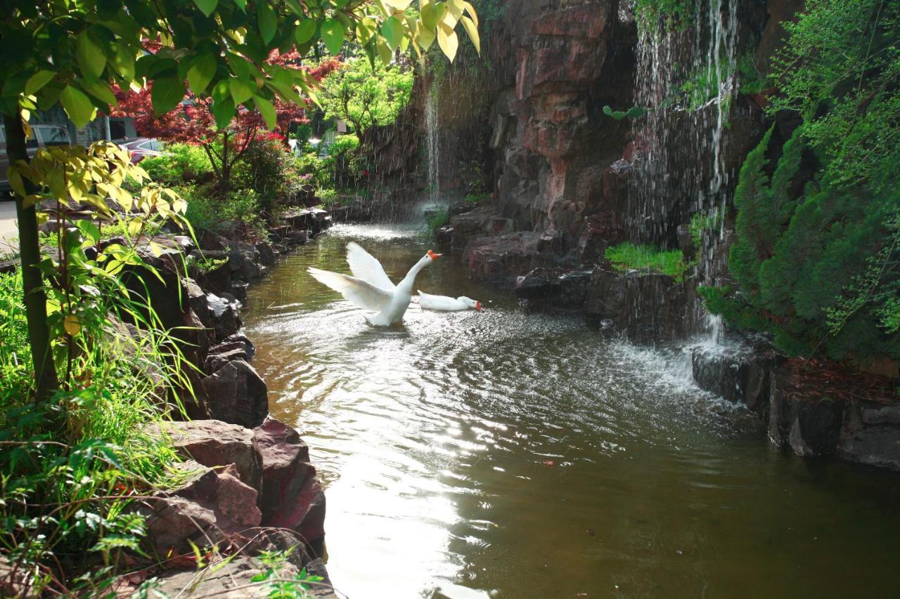 Suzhou Taoyuan International Holiday Hotel Dış mekan fotoğraf